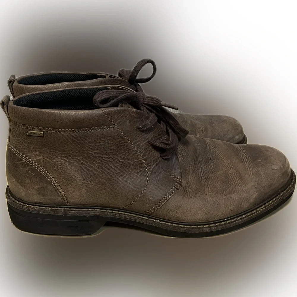 Ecco Nubuck Chukka Water Resistant Boots size 14